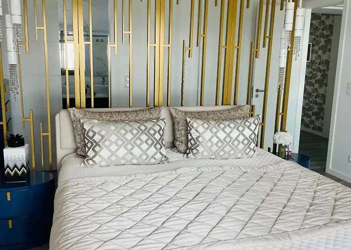 Sunshine アパート エリセイラ